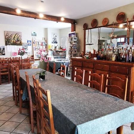 Le Fidele Bed & Breakfast Saint-Chamant ภายนอก รูปภาพ