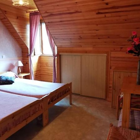 Le Fidele Bed & Breakfast Saint-Chamant ภายนอก รูปภาพ
