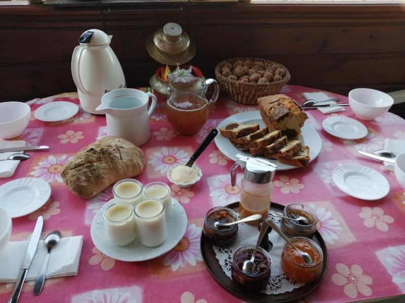 Le Fidele Bed & Breakfast Saint-Chamant ภายนอก รูปภาพ